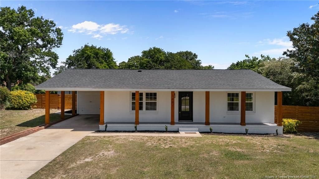 1441 Keswick Drive, Fayetteville, NC 28304