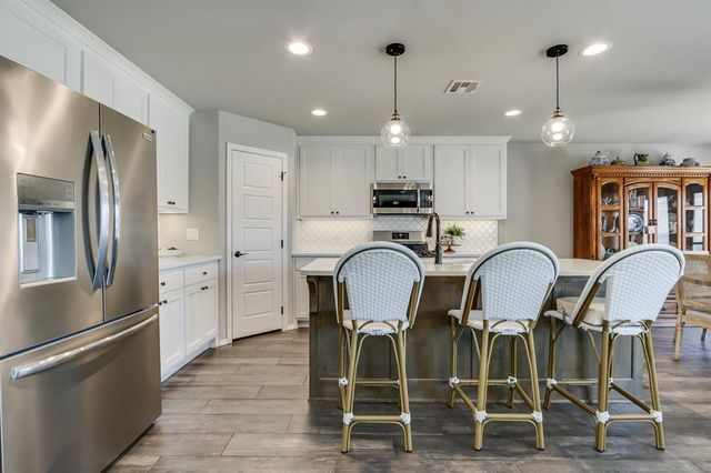 8224 NW 151st Street, Edmond, OK 73013