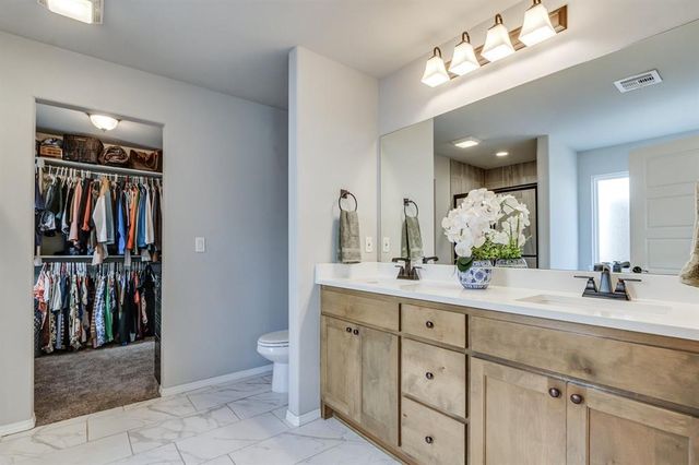 8224 NW 151st Street, Edmond, OK 73013