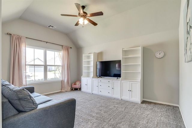 8224 NW 151st Street, Edmond, OK 73013