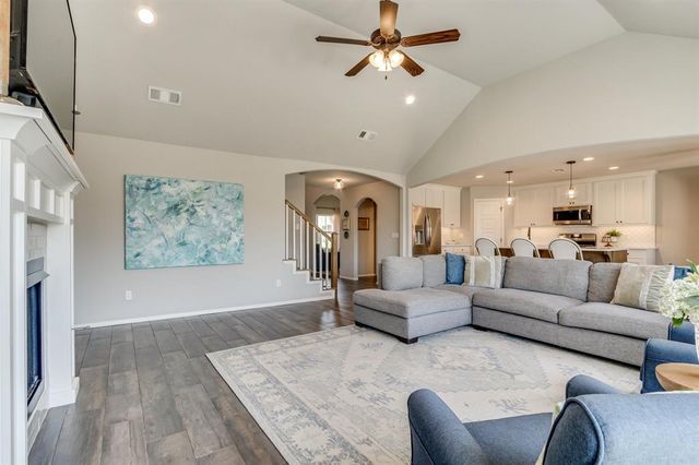 8224 NW 151st Street, Edmond, OK 73013