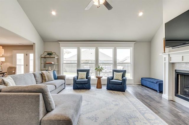 8224 NW 151st Street, Edmond, OK 73013