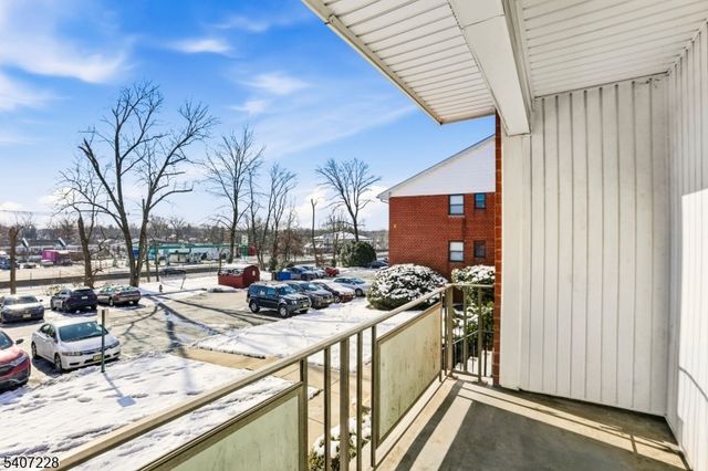 1300 Rock Ave 3, North Plainfield Boro, NJ 07060