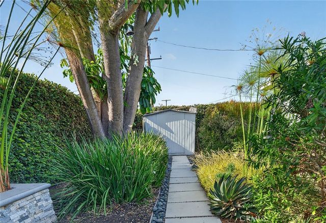 2141 Snowden, Long Beach, CA 90815