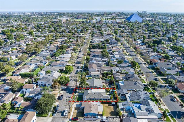 2141 Snowden, Long Beach, CA 90815