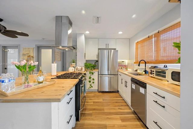 314 New Hampshire Street 23, Hollywood, FL 33019