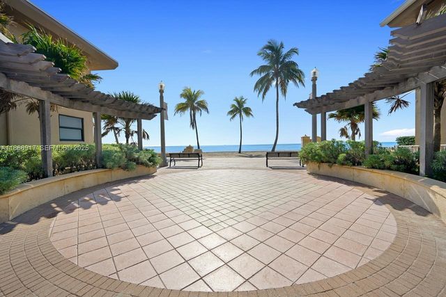 314 New Hampshire Street 23, Hollywood, FL 33019