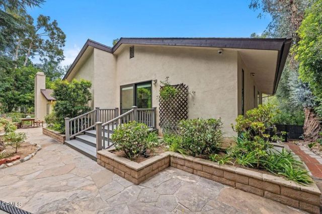 494 California Terrace, Pasadena, CA 91105