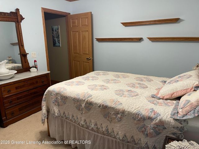 5048 S Bradley Road, Charlotte, MI 48813