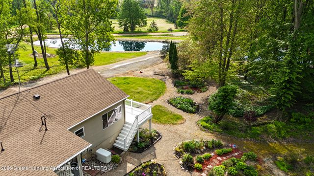 5048 S Bradley Road, Charlotte, MI 48813