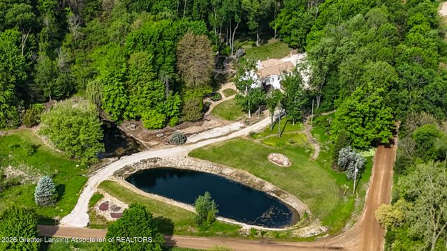 5048 S Bradley Road, Charlotte, MI 48813