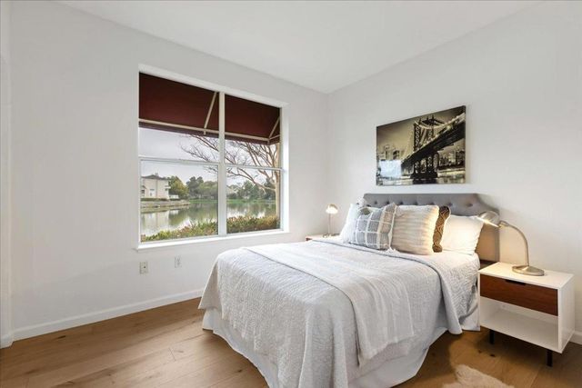 1000 Davit Lane 106, Redwood City, CA 94065