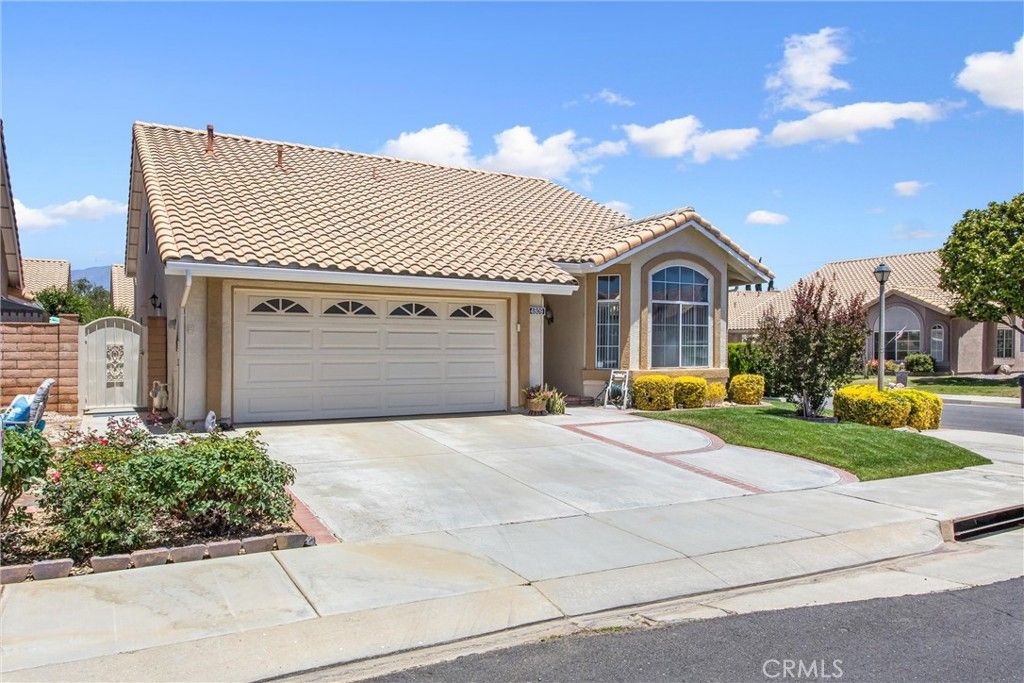 Image 4 of property listing at 4809 W Forest Oaks, Banning, CA 92220