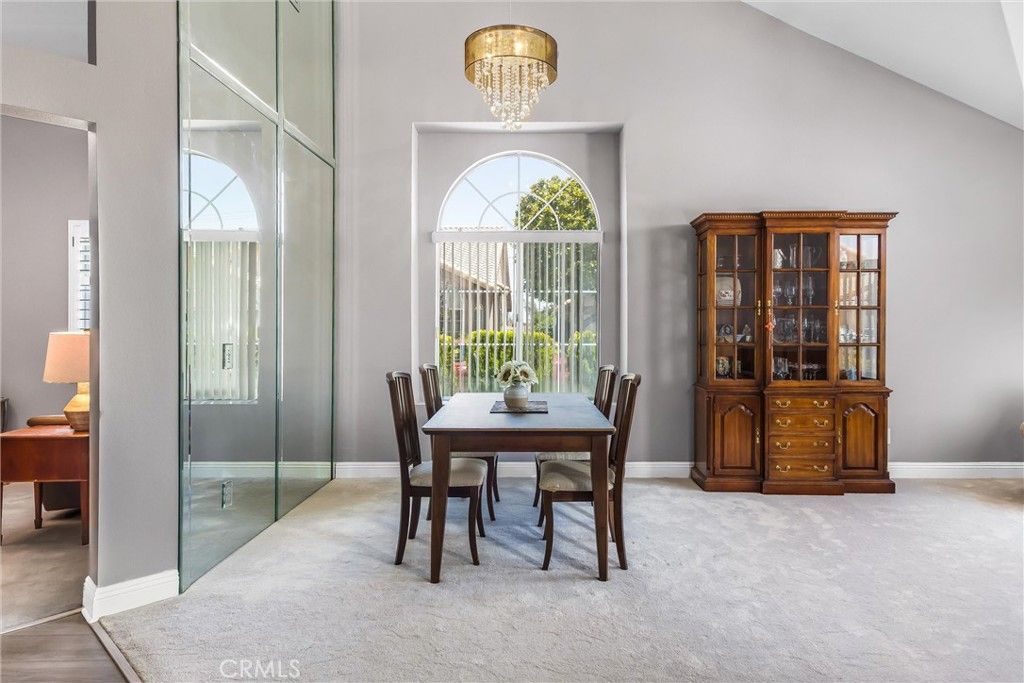 Image 7 of property listing at 4809 W Forest Oaks, Banning, CA 92220