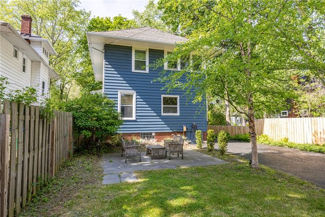 145 Leland Road, Irondequoit, NY 14617
