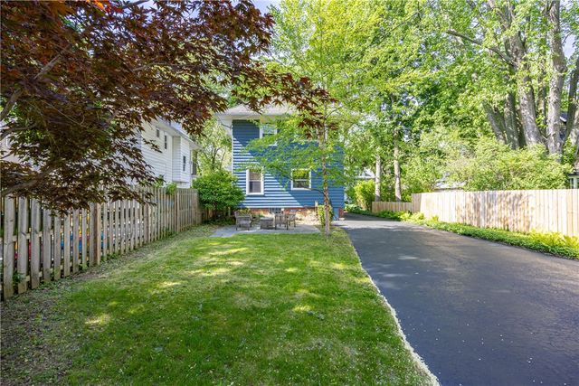 145 Leland Road, Irondequoit, NY 14617