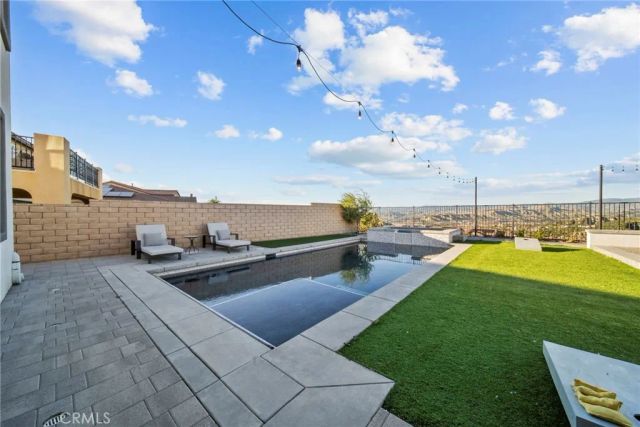 18731 Big Cedar, Canyon Country, CA 91387