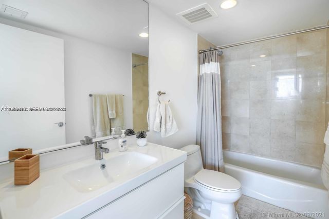 1830 S Ocean Drive 3704, Hallandale Beach, FL 33009