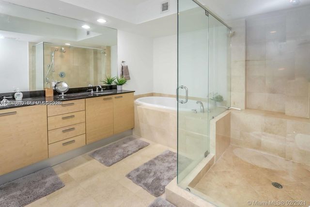 1830 S Ocean Drive 3704, Hallandale Beach, FL 33009