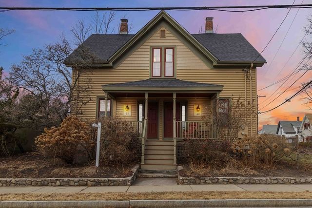 63 Pond St 63, Natick, MA 01760