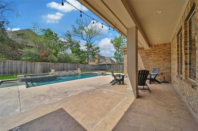132 Sanderling Lane, Montgomery, TX 77316
