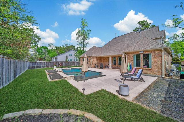 132 Sanderling Lane, Montgomery, TX 77316