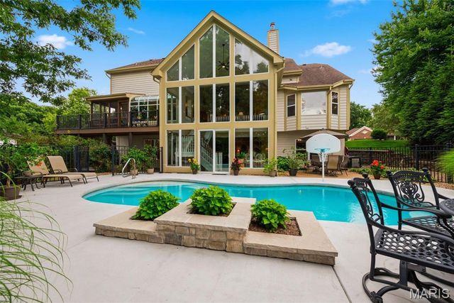 515 Sumac Field Court, Ellisville, MO 63021