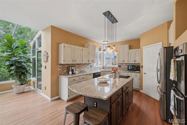 515 Sumac Field Court, Ellisville, MO 63021
