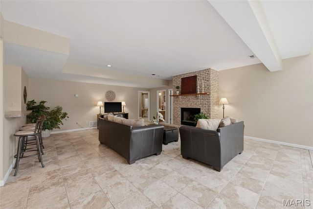 515 Sumac Field Court, Ellisville, MO 63021