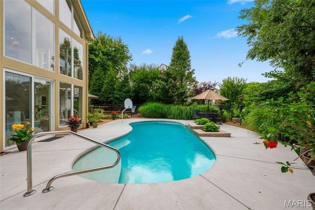 515 Sumac Field Court, Ellisville, MO 63021