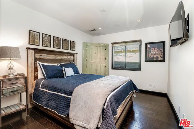 4930 STROHM Avenue, North Hollywood (los Angeles), CA 91601