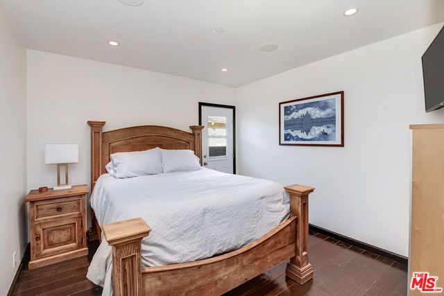 4930 STROHM Avenue, North Hollywood (los Angeles), CA 91601