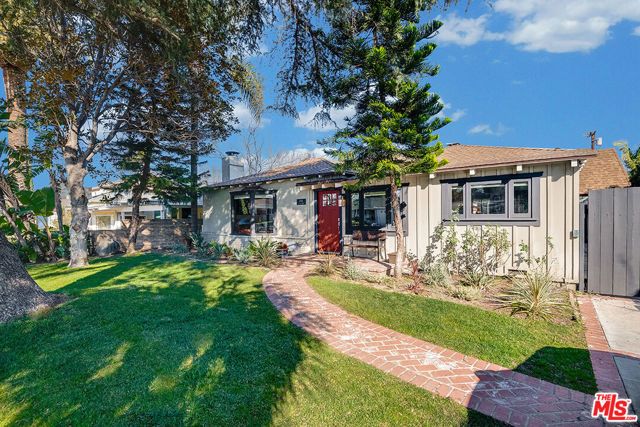 4930 STROHM Avenue, North Hollywood (los Angeles), CA 91601