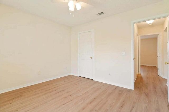 5104 Whitehurst Lane, Crestview, FL 32536