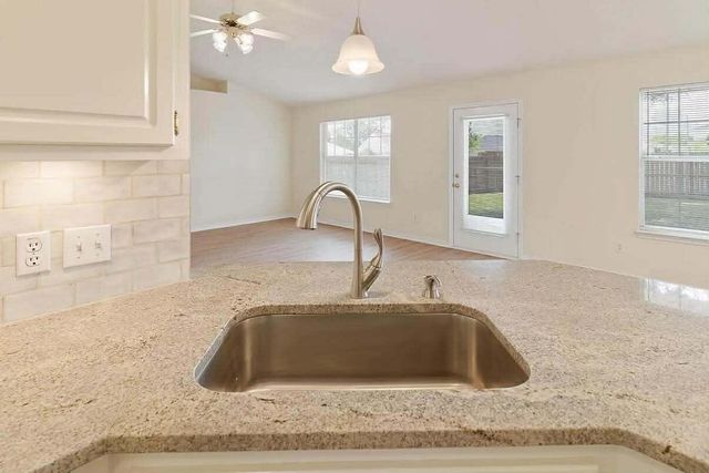 5104 Whitehurst Lane, Crestview, FL 32536