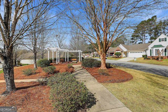 25 Garden Grove, Newnan, GA 30265