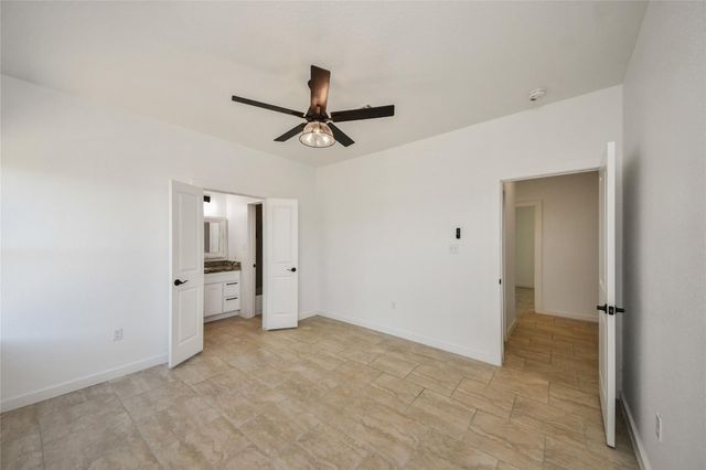 450 Road 5512, Cleveland, TX 77327