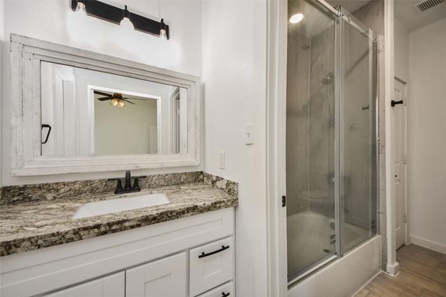 450 Road 5512, Cleveland, TX 77327