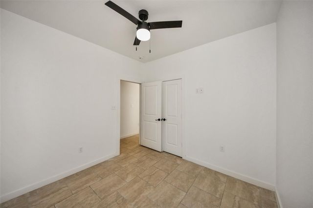 450 Road 5512, Cleveland, TX 77327