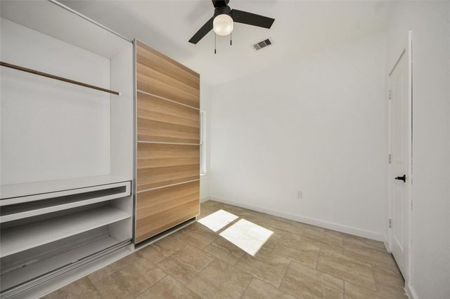 450 Road 5512, Cleveland, TX 77327