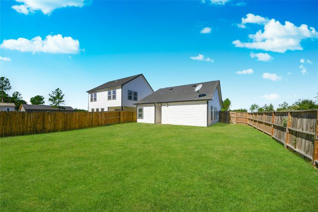 450 Road 5512, Cleveland, TX 77327