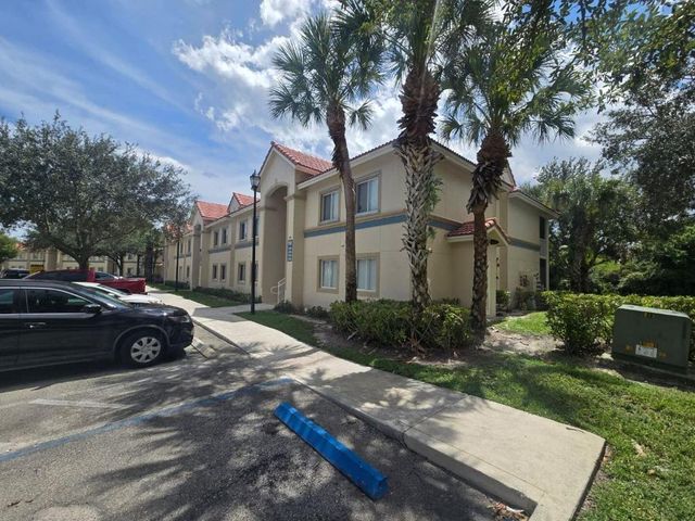 1161 Golden Lakes Boulevard 1315, West Palm Beach, FL 33411