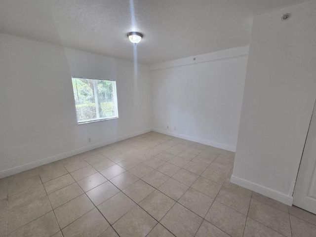 1161 Golden Lakes Boulevard 1315, West Palm Beach, FL 33411