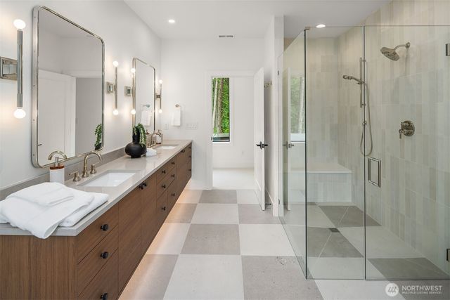 3049 164th Place NE, Bellevue, WA 98008