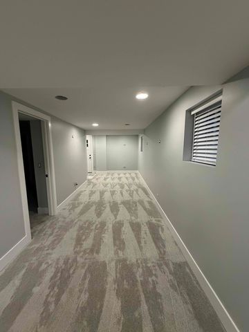 2221 W 21st Place BR, Chicago, IL 60608