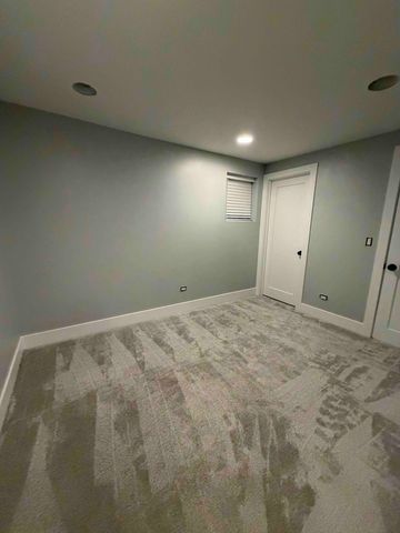 2221 W 21st Place BR, Chicago, IL 60608