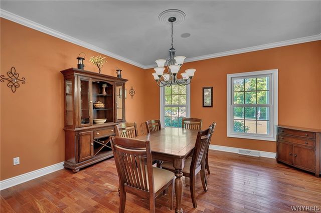 6089 Hillcroft Drive, Boston, NY 14025