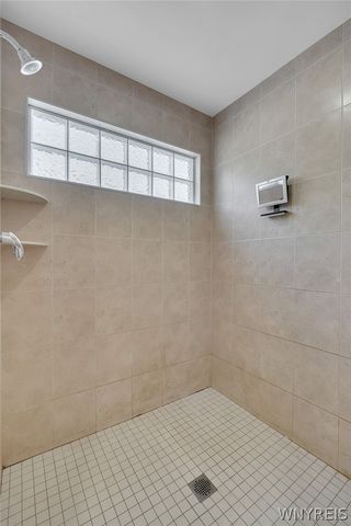 6089 Hillcroft Drive, Boston, NY 14025