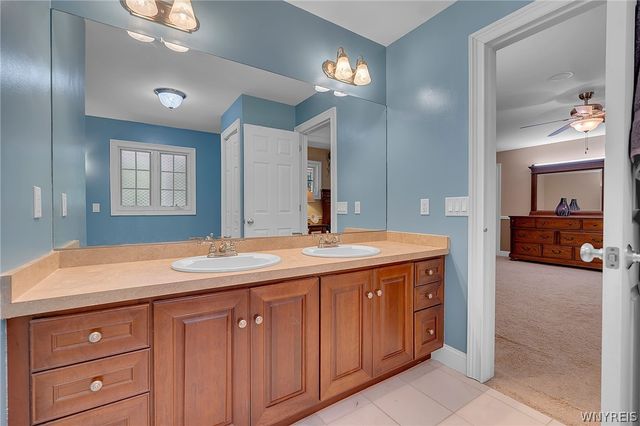 6089 Hillcroft Drive, Boston, NY 14025