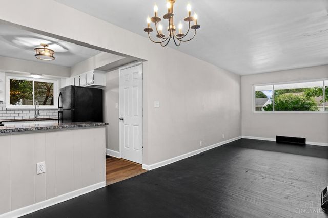 955 Quincy Drive, Hamilton, OH 45013